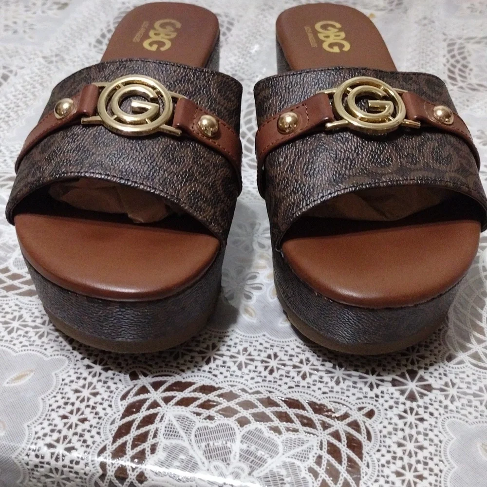 GBG Los Angeles Brown Slide Sandals